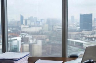 Щит и компас в океане тендеров: Почему арбитражные юристы — это архитекторы безопасности вашего бизнеса